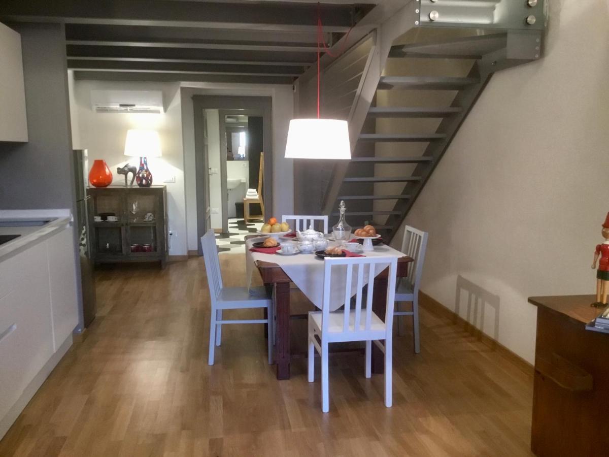 Ferienwohnung Torre Guinigi Luxury Loft Nel Centro Storico Di Lucca Exterior foto