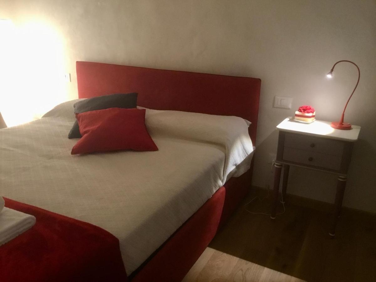 Ferienwohnung Torre Guinigi Luxury Loft Nel Centro Storico Di Lucca Exterior foto